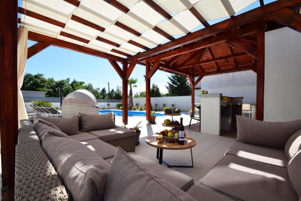 Villa Golden Apple Seline Exterior photo